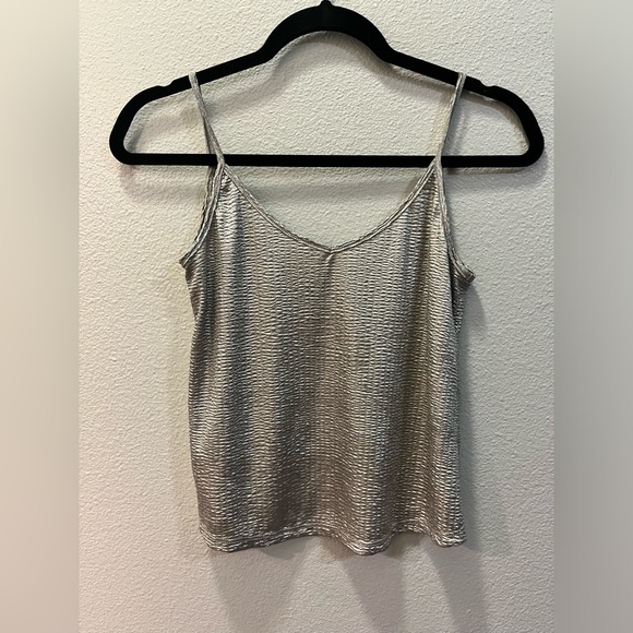 Silver top - Picture 1 of 3